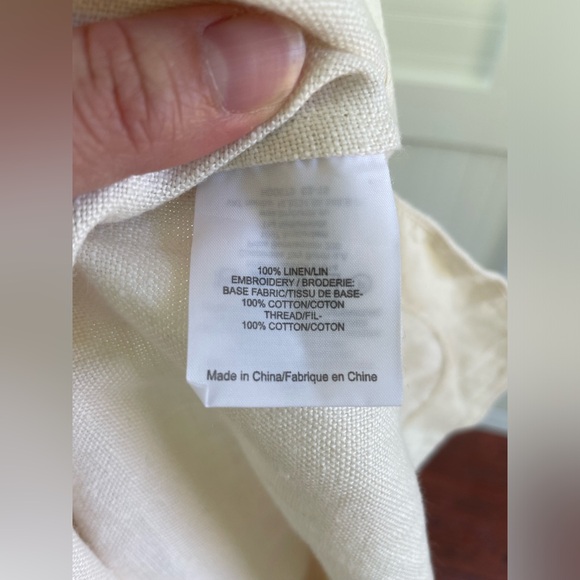 Tory Burch Mckenna Linen Embroidered Tunic in Ivory. - Picture 8 of 8